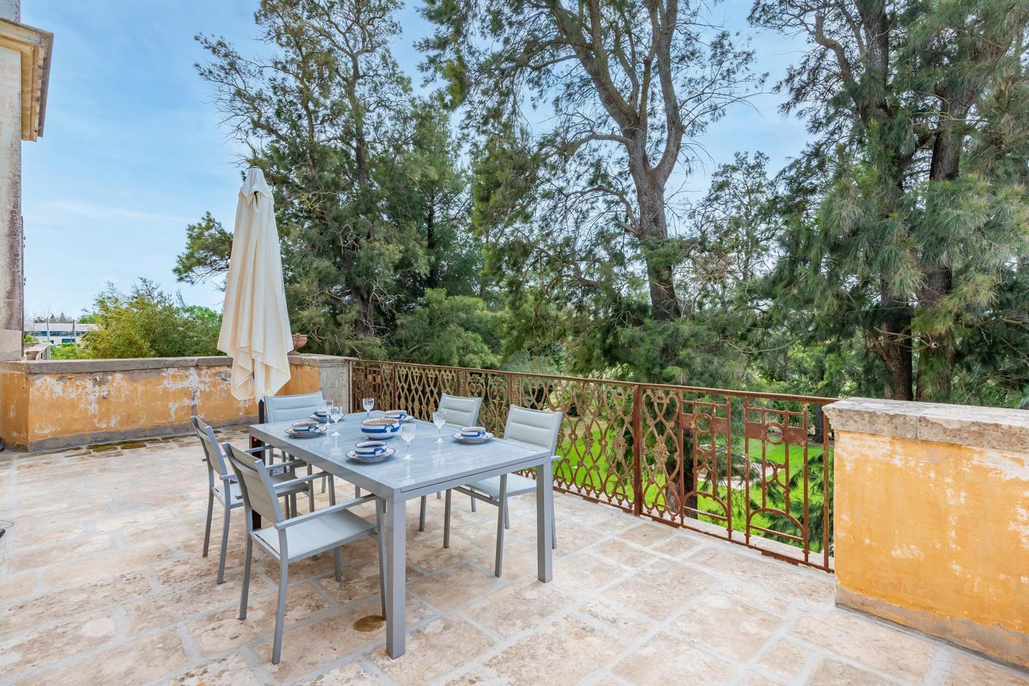 Villa Vallone Apartments Галатина Экстерьер фото